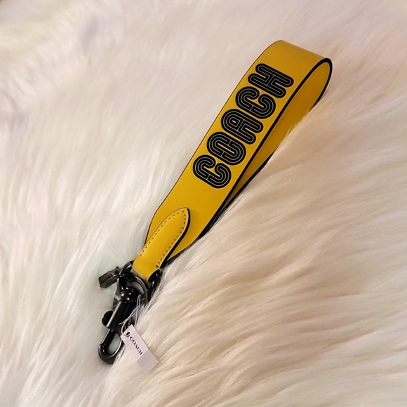 Coach Loop key fob with Coach Patch gunmetal retro yellow - Picture 12 of 12